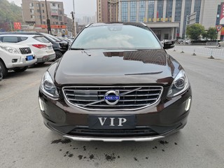 沃尔沃XC60 T5 2.0T 自动 智远升级版 