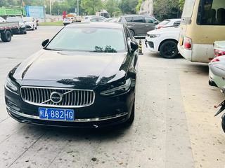 沃尔沃S90 B5 2.0T 自动 智逸豪华版 