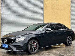 奔驰E级 E300L 运动时尚型改款 