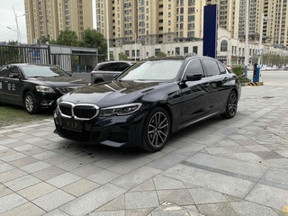 宝马3系 320Li 2.0T 自动 M运动套装 