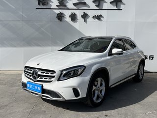 奔驰GLA 200 1.6T 自动 动感型 