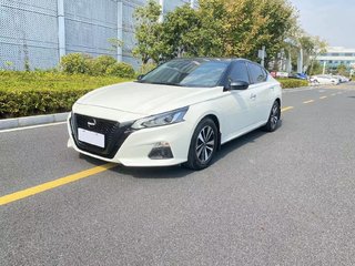 天籁 2.0L XL舒适版 