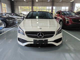 奔驰CLA级 CLA220 2.0T 自动 改款 