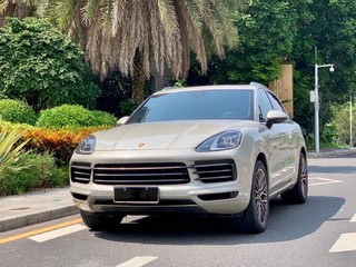 保时捷Cayenne新能源 3.0T 