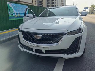 凯迪拉克CT5 2.0T 自动 豪华型 