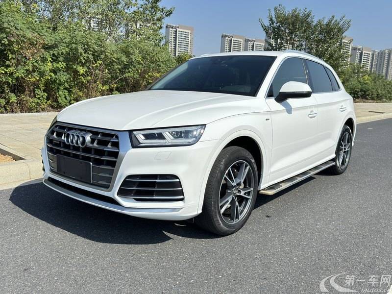 奥迪Q5L 40TFSI 2020款 2.0T 自动 改款荣享时尚型 (国Ⅵ) 