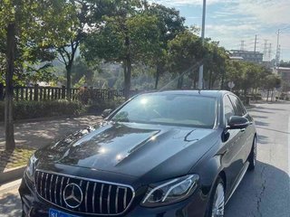 奔驰E级 E300L 运动时尚型改款 
