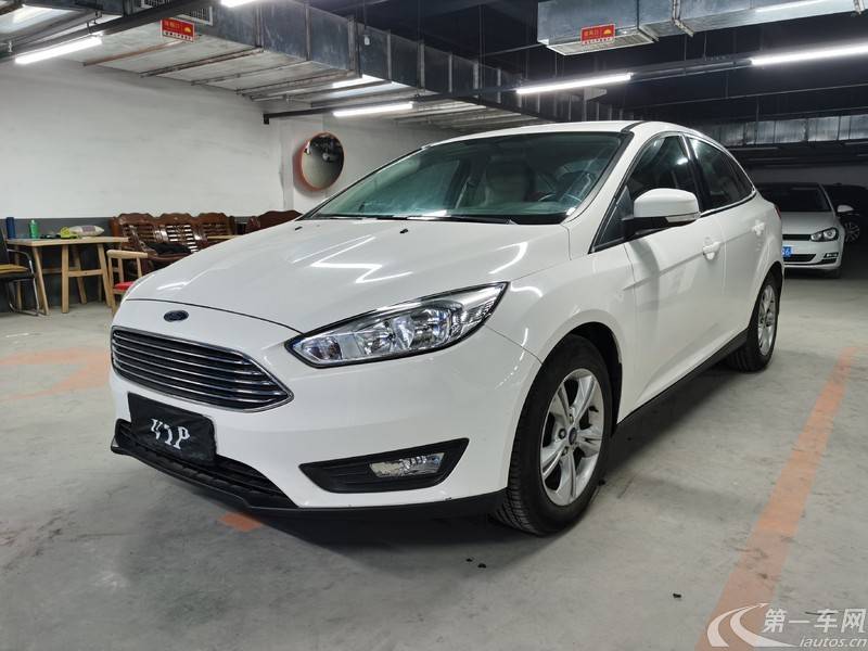福特福克斯 2015款 1.6L 手动 舒适型 (国Ⅴ) 