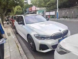 宝马3系 325i 2.0T 自动 改款二M运动套装 