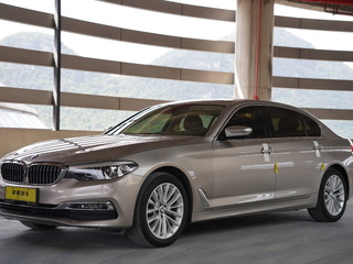 宝马5系 525Li 2.0T 自动 豪华套装 