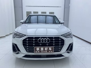 奥迪Q3 35TFSI 1.4T 自动 时尚动感型 