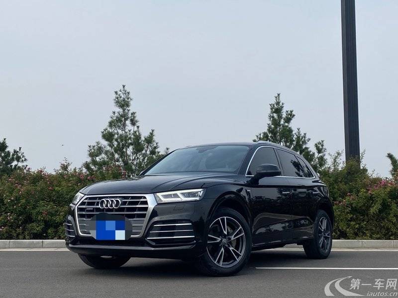 奥迪Q5L 40TFSI 2018款 2.0T 自动 荣享时尚型 (国Ⅴ) 