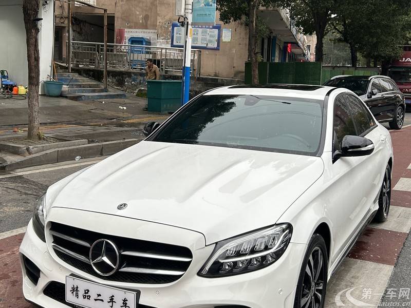 奔驰C级 C260 2019款 1.5T 自动 运动版 (国Ⅵ) 