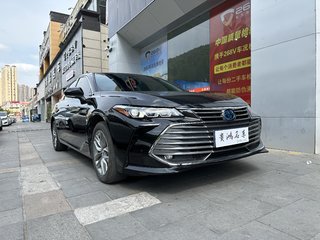 丰田亚洲龙 双擎 2.5L 自动 豪华版 