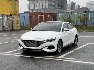 现代菲斯塔 1.4T 自动 240TGDi运动版 