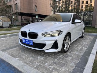 宝马1系 120i 1.5T 自动 M运动套装 