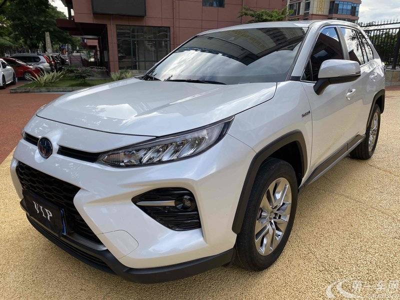 丰田威兰达 双擎 2022款 2.5L 自动 豪华版 (国Ⅵ) 