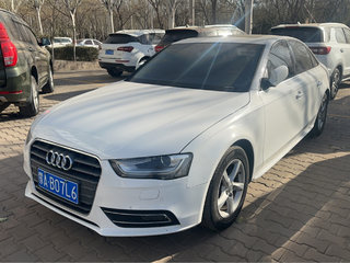 奥迪A4L 35TFSI 2.0T 自动 标准型 