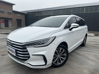 比亚迪宋MAX 1.5T 自动 升级版豪华型 