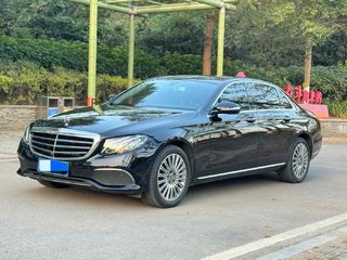 奔驰E级 E300L 2.0T 自动 时尚型 