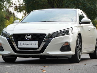 天籁 2.0L XL舒适版 