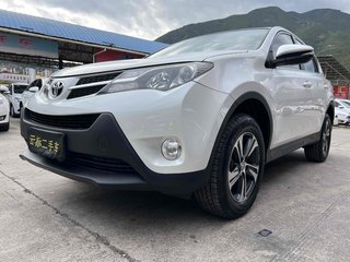 丰田RAV4 2.0L 自动 风尚版 