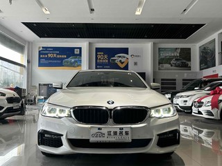 宝马5系 525Li 2.0T 自动 M运动套装 