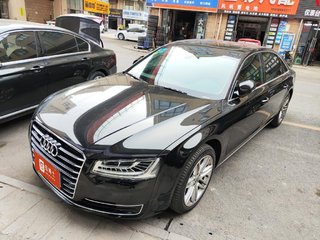 奥迪A8L 3.0T 舒适型 