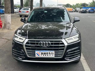 奥迪Q5L 2.0T 