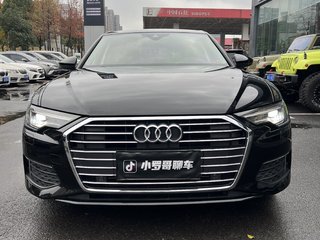 奥迪A6L 45TFSI 2.0T 自动 臻选致雅型 