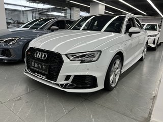 奥迪A3 35TFSI 1.4T 自动 时尚型Limousine 