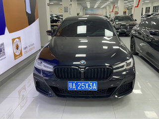 宝马5系 530Li 2.0T 自动 尊享型M运动套装 