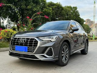 奥迪Q3 35TFSI 1.4T 自动 进取动感型 