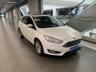 福克斯 1.0T 超能风尚型 