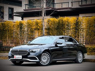 奔驰E级 300L 改款时尚型 