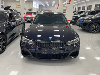 宝马3系 325Li 2.0T 自动 改款M运动曜夜套装 