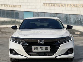 雅阁 1.5T 260TURBO幻夜·尊贵版 