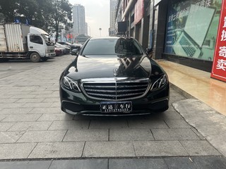 奔驰E级 E300L 豪华型 