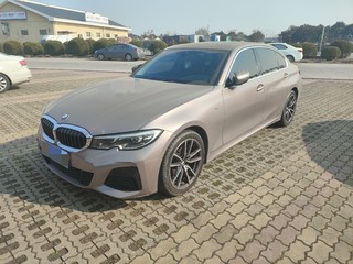 宝马3系 325Li 2.0T 自动 改款二M运动套装 