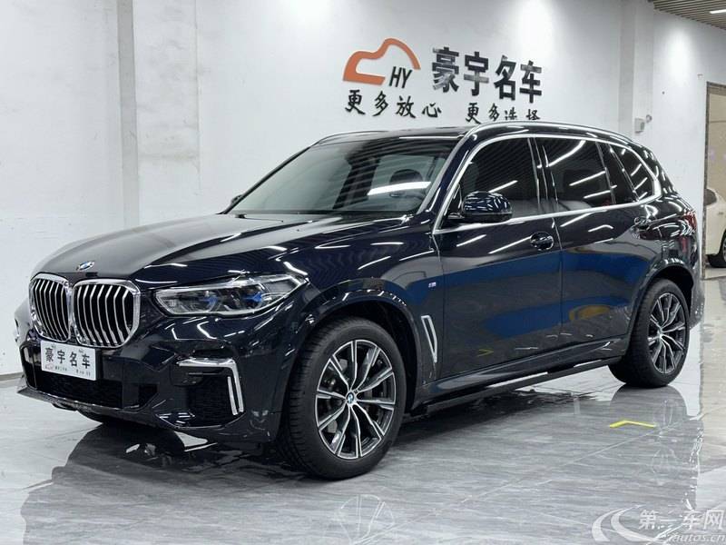 宝马X5 xDrive40Li 2022款 3.0T 自动 改款尊享型M运动套装 (国Ⅵ) 