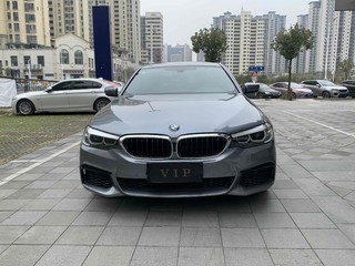 宝马5系 525i 2.0T 自动 M运动套装 