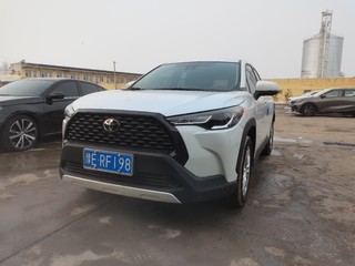 丰田卡罗拉锐放 2.0L 