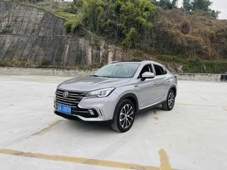 长安CS85 COUPE 1.5T 自动 品版 