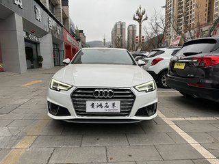 奥迪A4L 40TFSI 2.0T 自动 时尚型 