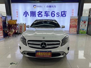 奔驰GLA 200 1.6T 自动 动感型 