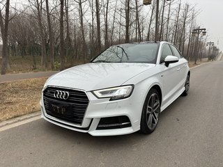 奥迪A3 35TFSI 1.4T 自动 运动型Limousine 