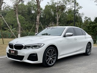 宝马3系 325Li 2.0T 自动 xDriveM运动套装 