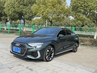 奥迪A3 L35TFSI 1.4T 自动 Limousine-RS套件燃速型 