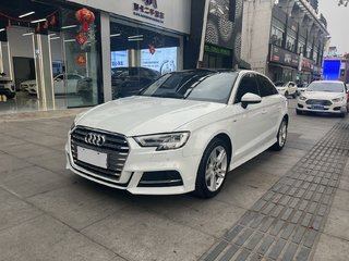 奥迪A3 35TFSI 1.4T 自动 时尚型Limousine 