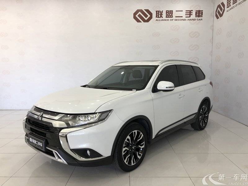 三菱欧蓝德 2020款 2.0L 自动 畅享版 (国Ⅵ) 